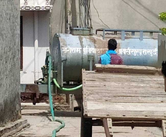 बहल में चार बूस्टिग होने के बाद भी लोगों को नहीं मिल रहा सुचारू पानी