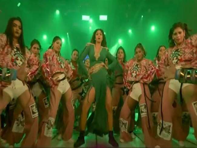 शिल्पा शेट्टी की आगामी फिल्म हंगामा 2 का गाना 'हंगामा हो गया' रिलीज हो गया हैl