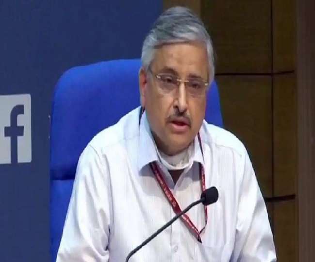 School Reopening News: स्कूल खोलने को लेकर एम्स डायरेक्टर डॉ. रणदीप गुलेरिया ने दी अहम राय