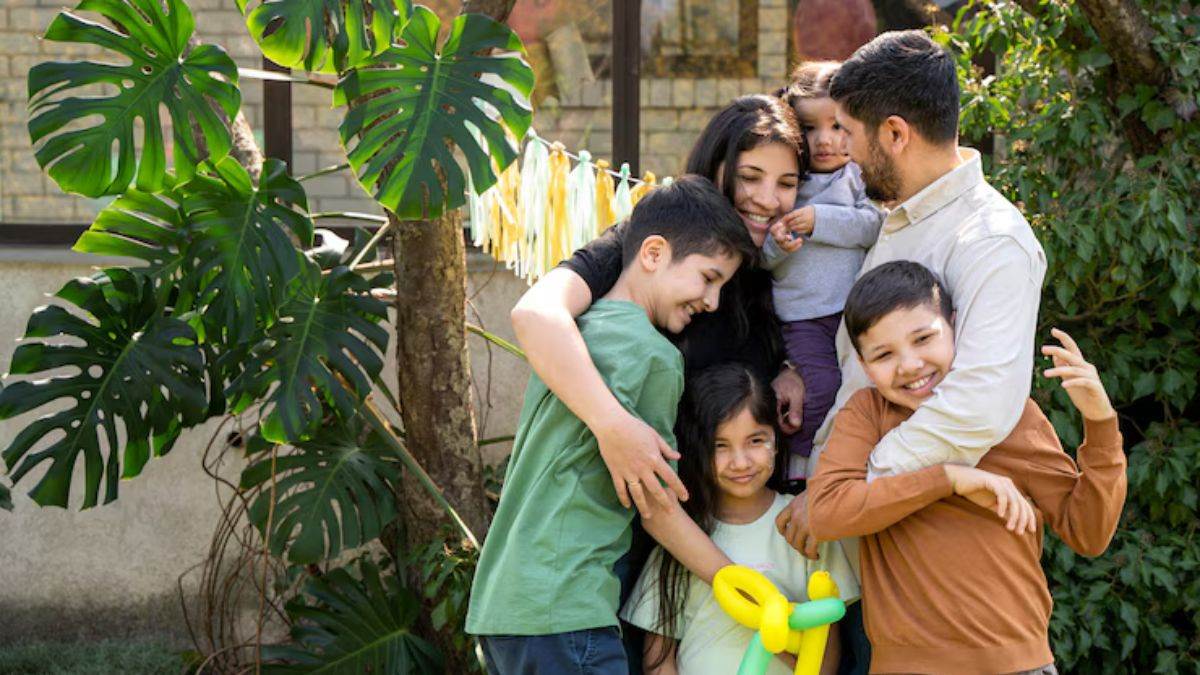 https://www.jagranimages.com/images/newimg/21072025/21_07_2025-children_comfort_zone_parenting_23990497.jpg