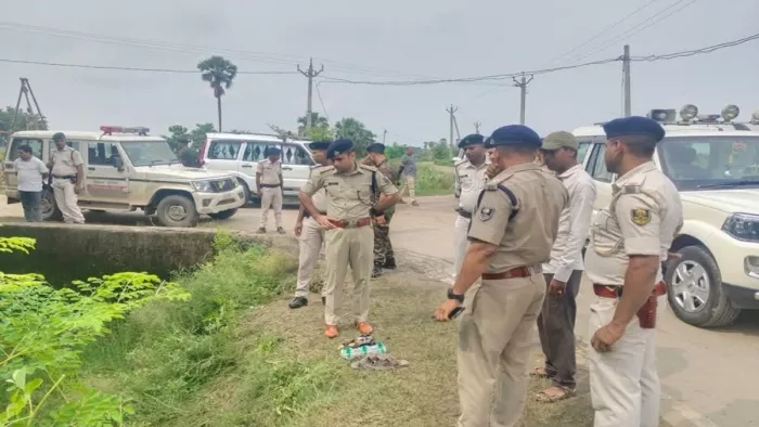 घटना के बाद पुलिस जांच में जुटी