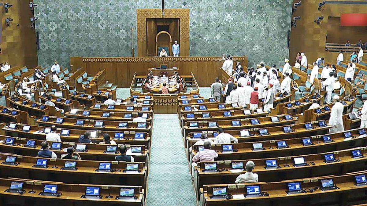 https://www.jagranimages.com/images/newimg/21072025/21_07_2025-monsoon_session__23990556.jpg