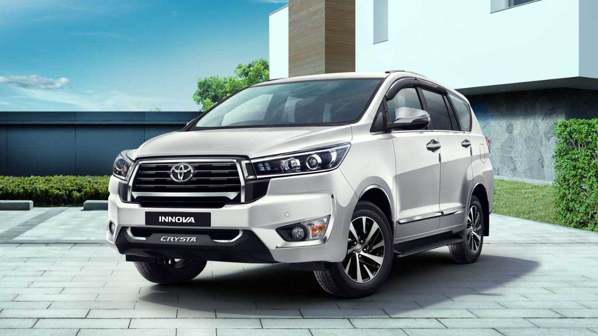 https://www.jagranimages.com/images/newimg/21072025/21_07_2025-toyota_innova_crysta_01112_23989150.jpg