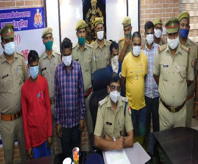 police encounter with miscreants in maharajganj five thieves including history sheeter arrested