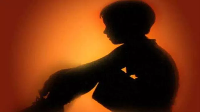 स्कूल में दुराचार मामले की जांच के लिए पहुंचे डीएसपी, सीसीटीवी सिस्टम भी नहीं कर रहे थे काम