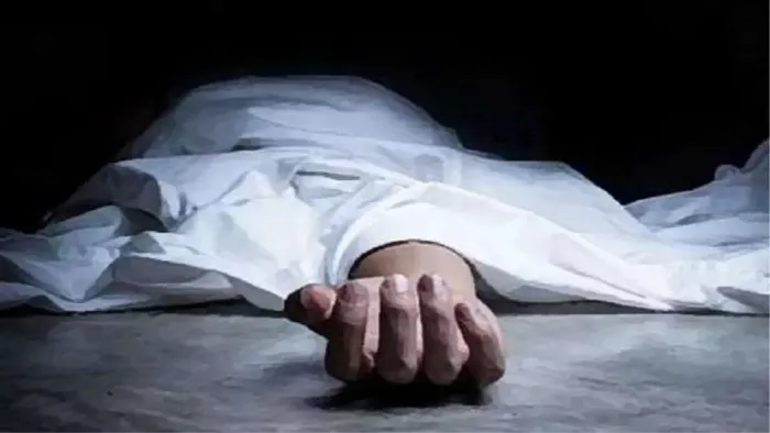 अर्थी उठने से पहले मृत शरीर में लौटा प्राण।