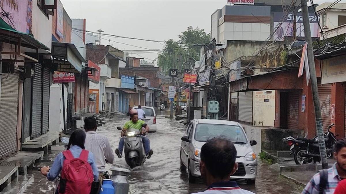 https://www.jagranimages.com/images/newimg/21082023/21_08_2023-sujanpur_news_23507646_152036846.jpg