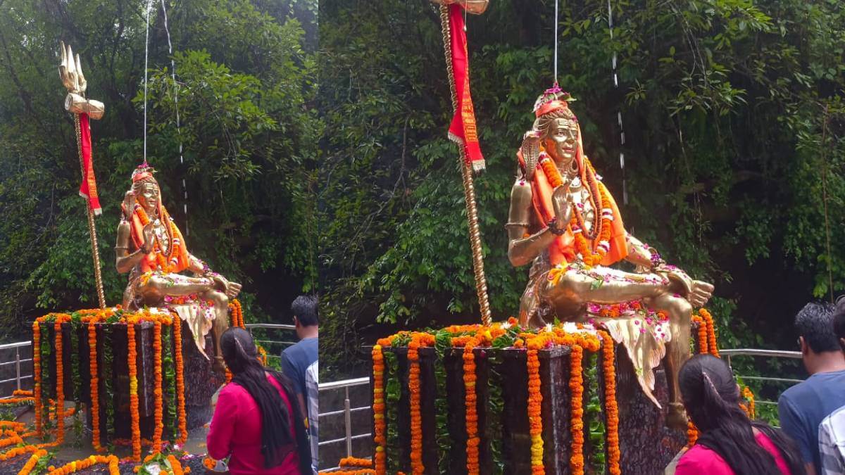 https://www.jagranimages.com/images/newimg/21082023/21_08_2023-tapkeshwar_mahadev_temple_nag_panchami_23507538.jpg