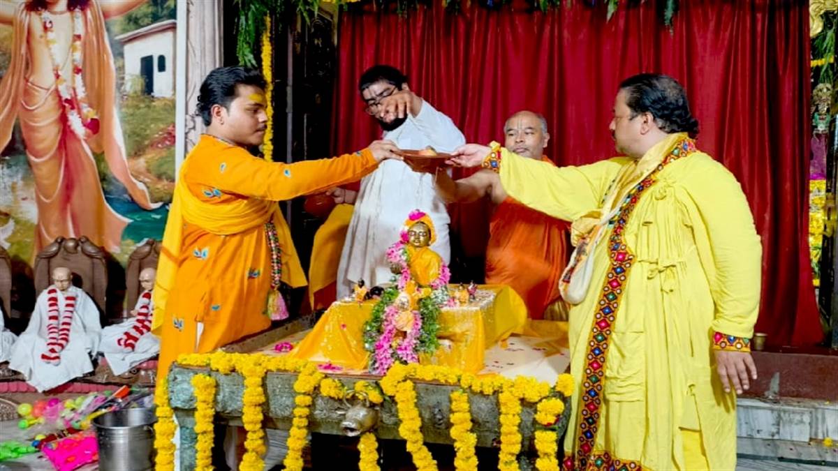 https://www.jagranimages.com/images/newimg/21082025/21_08_2025-21mth_59_21082025_453.jpg
