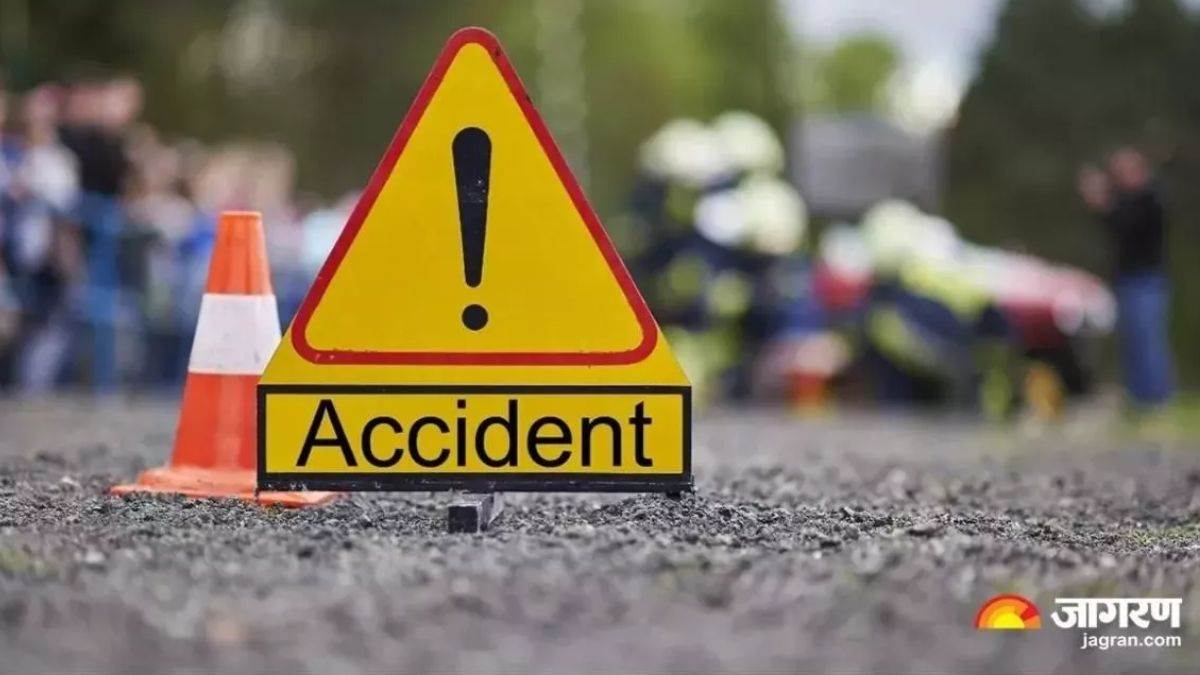 pilibhit news speeding car accident injures four near barkhera