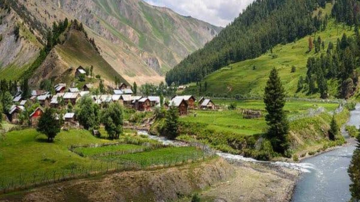 https://www.jagranimages.com/images/newimg/21082025/21_08_2025-gurez_valley_kashmir_24020409.jpg