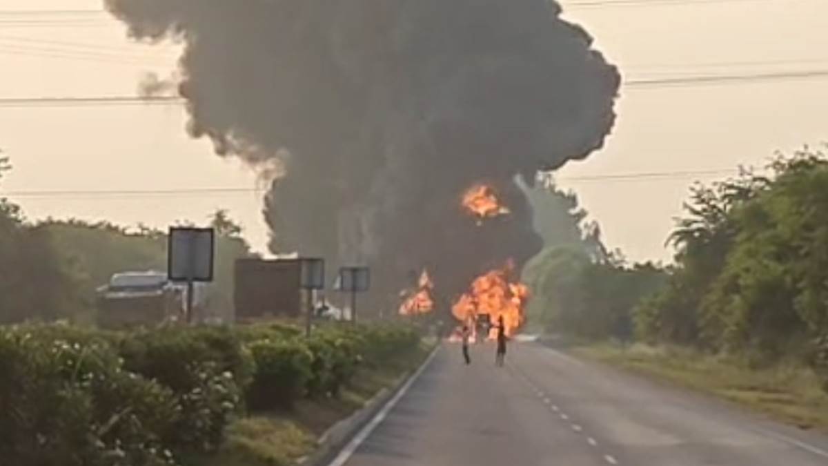a major accident was averted in jind an uncontrolled oil tanker overturned and caught fire
