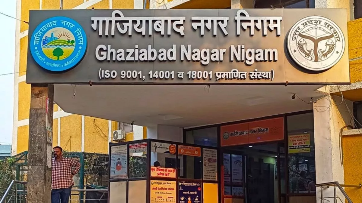 गाजियाबाद शहर में नहीं है डंपिंग ग्राउंड, डबारसी में कूड़ा डालने का भी विरोध शुरू