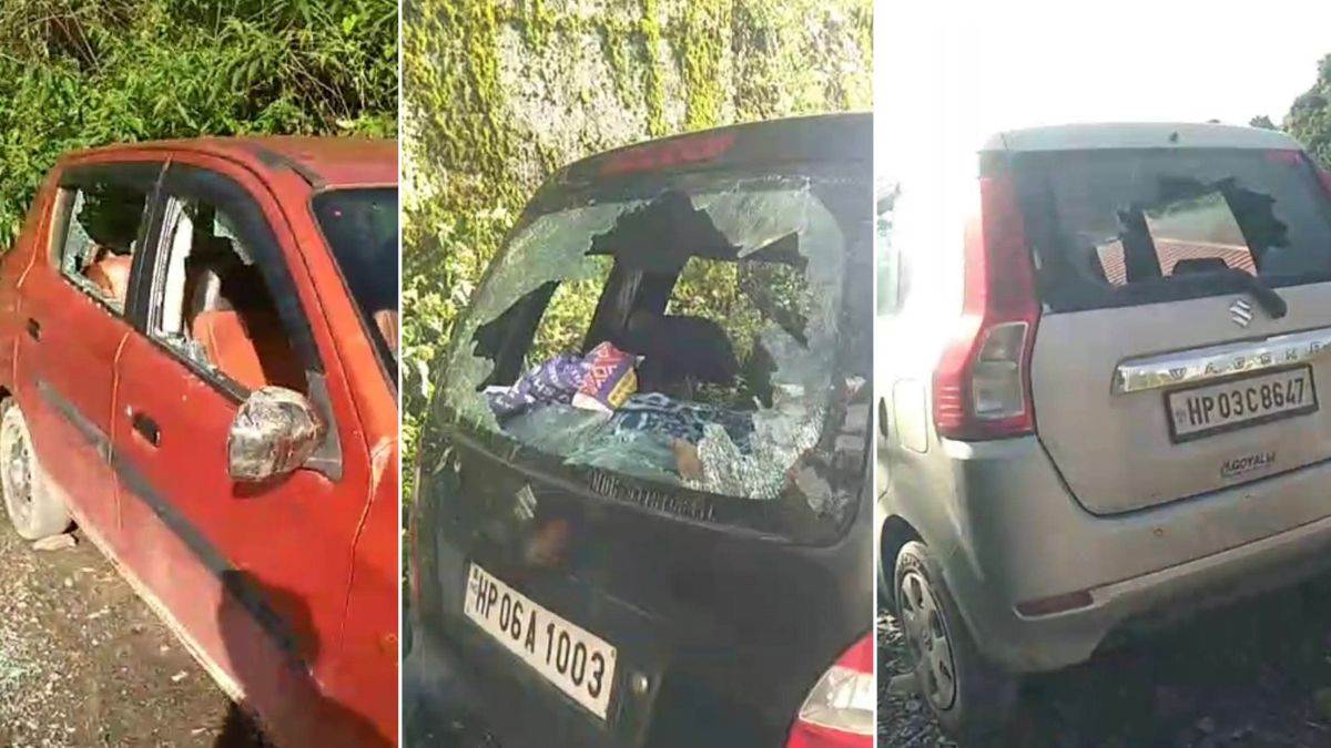 https://www.jagranimages.com/images/newimg/21082025/21_08_2025-shimla_vehicle_damage_24020349.jpg