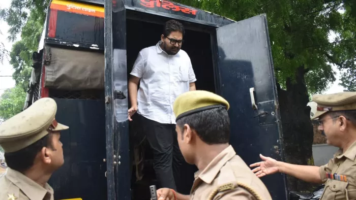 मुख्तार अंसारी के बेटे उमर अंसारी की जमानत अर्जी खारिज।