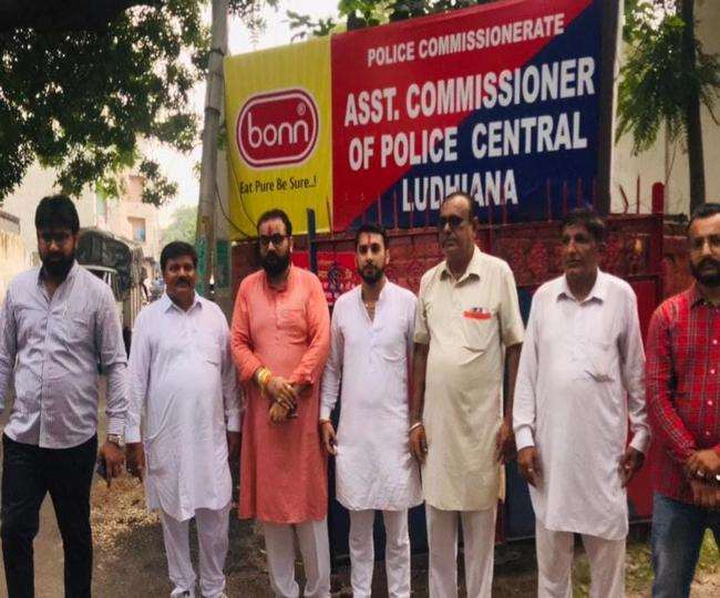 https://www.jagranimages.com/images/newimg/21092021/21_09_2021-shivsena_ludhiana_news_22040425.jpg