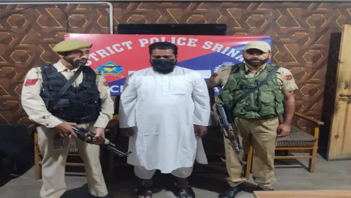 कुरान पढ़ाने की आड़ मेें एक छोटी बच्ची का यौन उत्पीड़न करने वाले मौलवी गिरफ्तार