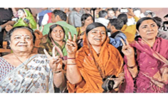 महिला बिल पर चर्चा में आधी आबादी को बराबरी का दर्जा देने की गूंजी आवाज (फाइल फोटो)