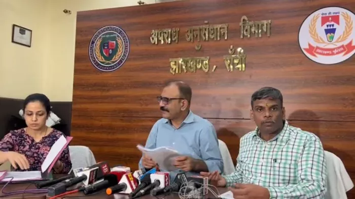 RBL बैंक से करोड़ों की धोखाधड़ी, CID ने 3 साइबर अपराधियों को दबोचा
