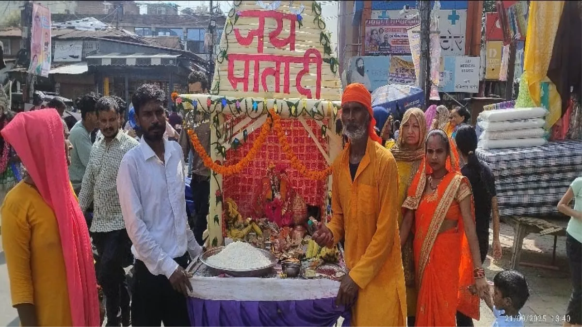 Navratri 2025: पूर्णागिरि धाम में रात के समय मां के दर्शन कर सकेंगे श्रद्धालु, प्रशासन ने पूरी की तैयारी