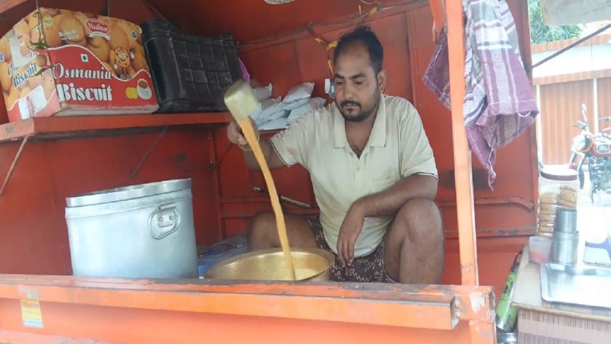 https://www.jagranimages.com/images/newimg/21092025/21_09_2025-abhay_tea_24055153.jpg
