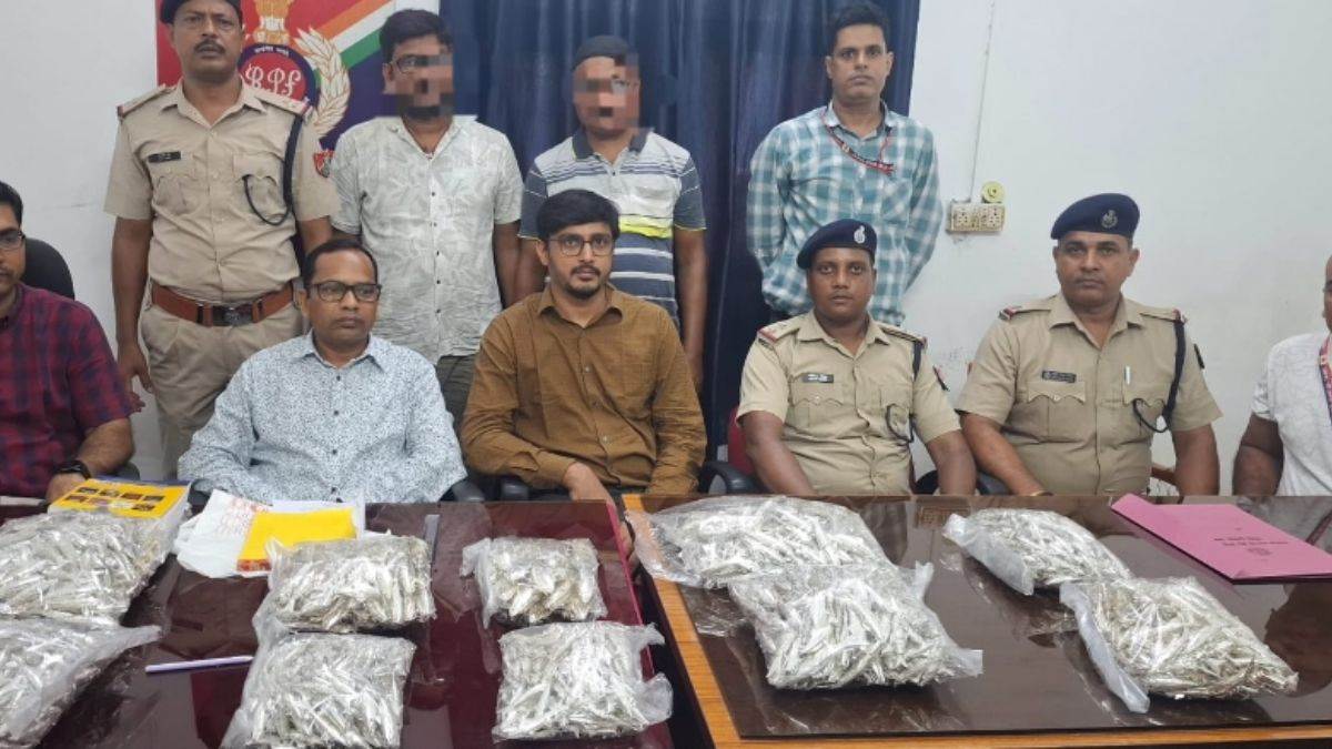 https://www.jagranimages.com/images/newimg/21092025/21_09_2025-dhanbad_crime_news_6_24054556.jpg