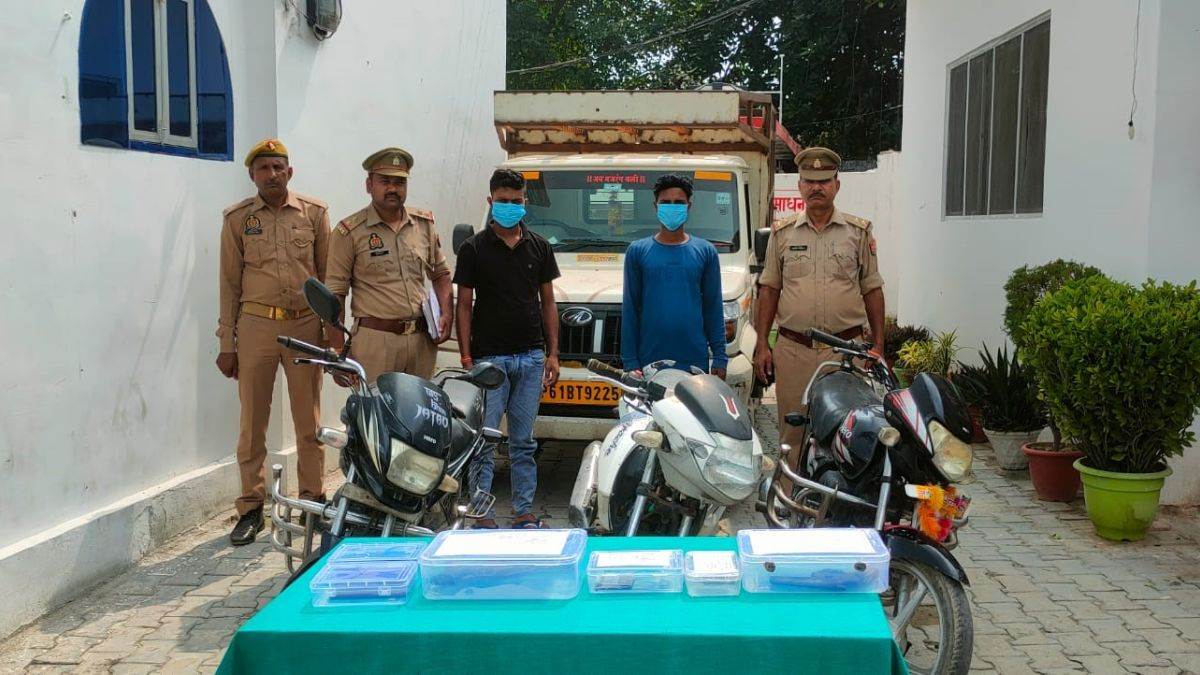 https://www.jagranimages.com/images/newimg/21092025/21_09_2025-district_chor_24055182.jpg