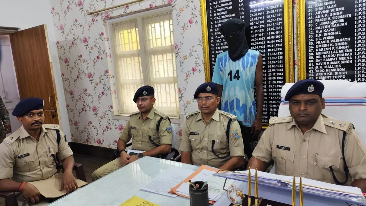 Dumka Crime: घर जमाई ही निकला सास व पत्नी का हत्यारा, कहा- ससुराल में नहीं मिलता था सम्मान