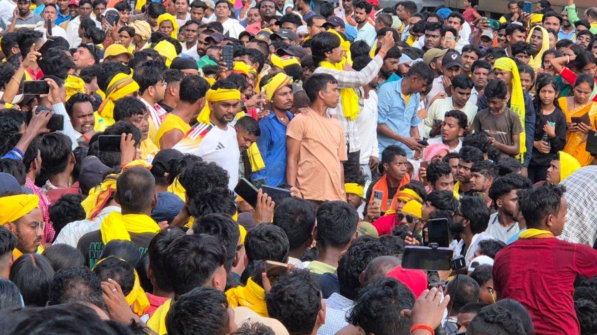 https://www.jagranimages.com/images/newimg/21092025/21_09_2025-kurmi_protest_24054542.jpg