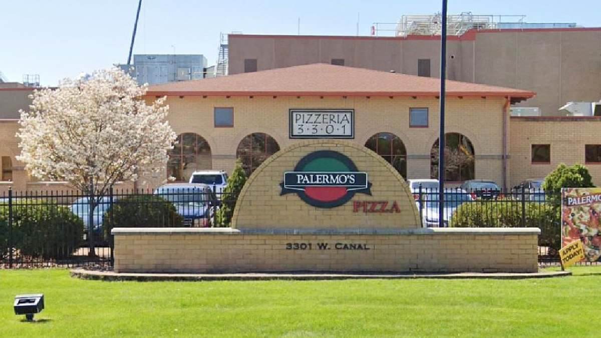 https://www.jagranimages.com/images/newimg/21092025/21_09_2025-palermo_pizza_factory_24055020.jpg