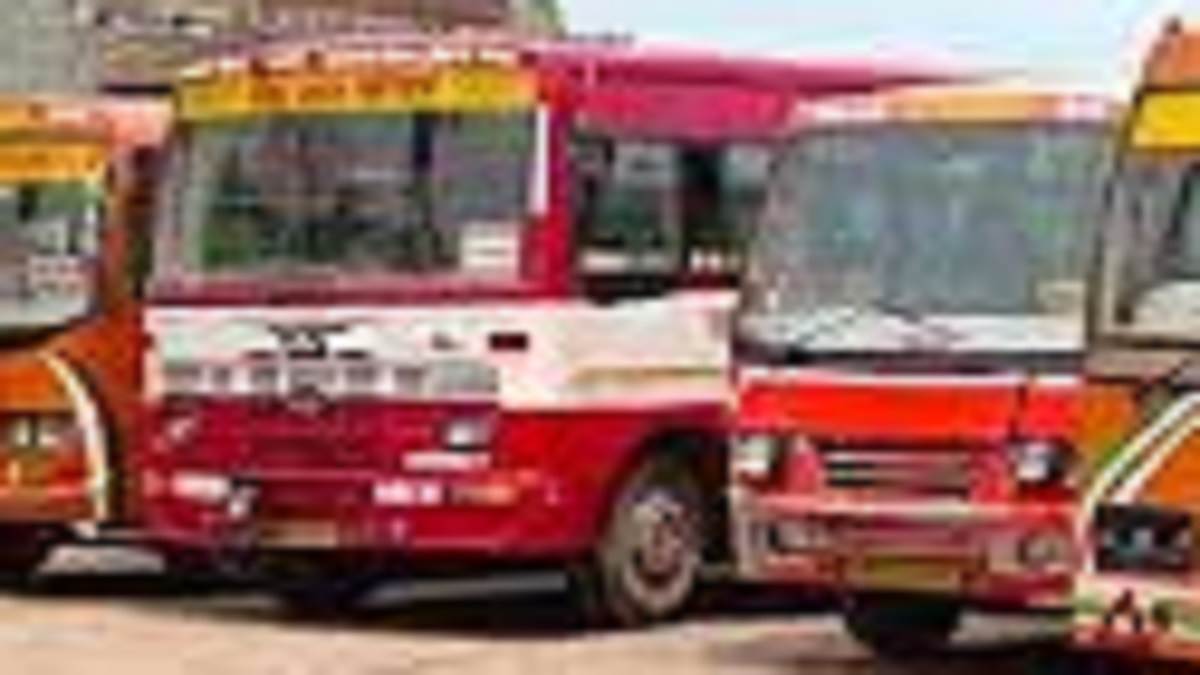https://www.jagranimages.com/images/newimg/21092025/21_09_2025-roadways_bus_24055207.jpg