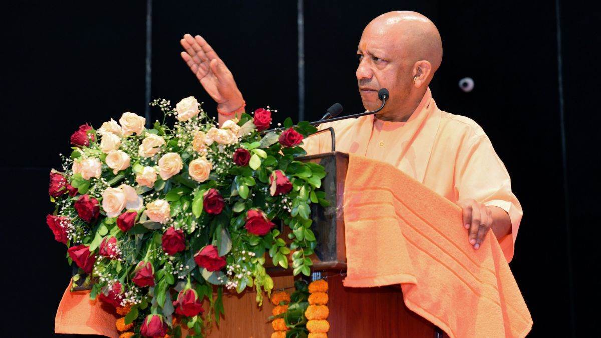 https://www.jagranimages.com/images/newimg/21092025/21_09_2025-yogi_13_24055474.jpg