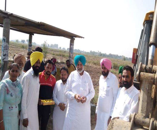 mohali link roads will be broadened to 18 feet mla balbir sidhu inaugurates work