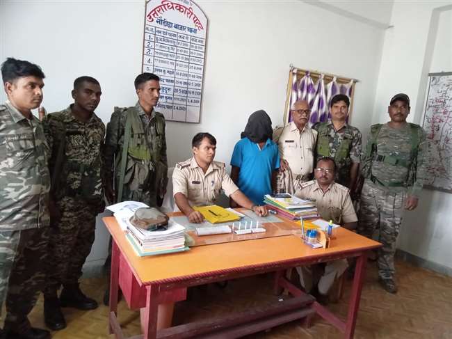 पलामू जिले के नौडीहा थाना पुलिस ने टीएसपीसी उग्रवादी को गिरफ्तार किया है।