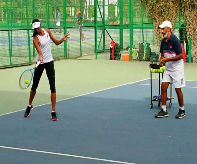 राउंडग्लास टेनिस अकादमी में अधिकतम 20 युवा खिलाड़ियों को 100 फीसद छात्रवृत्ति भी प्रदान की जाएगी।