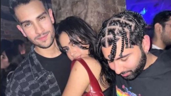 Nysa Devgn Party Photos: न्यासा देवगन ने दोस्तों के साथ जमकर मस्ती की है।