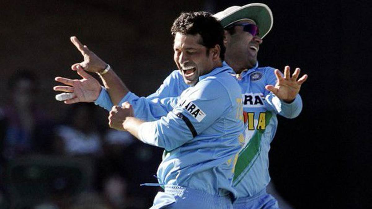 https://www.jagranimages.com/images/newimg/21102022/21_10_2022-sachin_and_sehwag_23154826.jpg