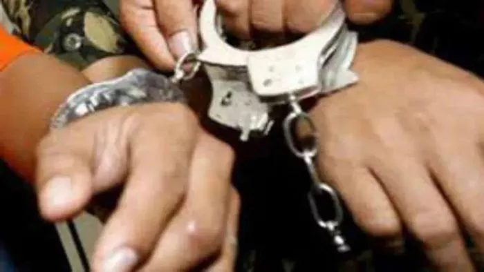 दिल्ली पुलिस की गिरफ्त में चीनी महिला। फोटो प्रतीकातमक