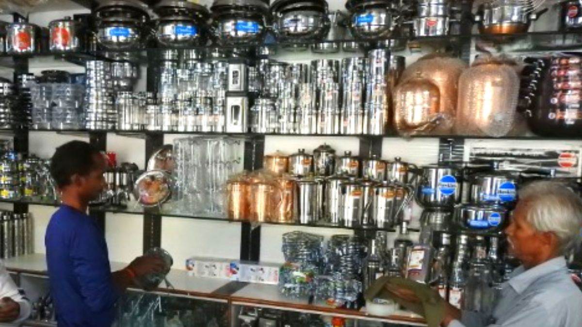 https://www.jagranimages.com/images/newimg/21102022/21_10_2022-utensils_23155249.jpg