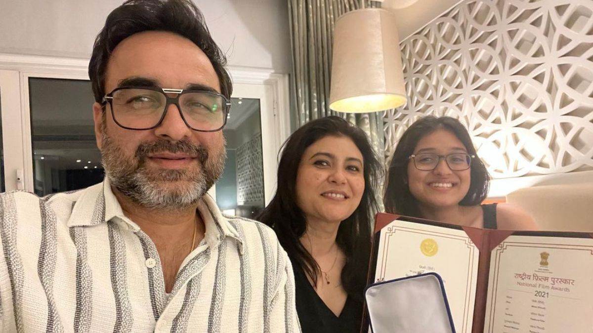 https://www.jagranimages.com/images/newimg/21102023/21_10_2023-pankaj_tripathi__national_film_awards_2023_23562125.jpg