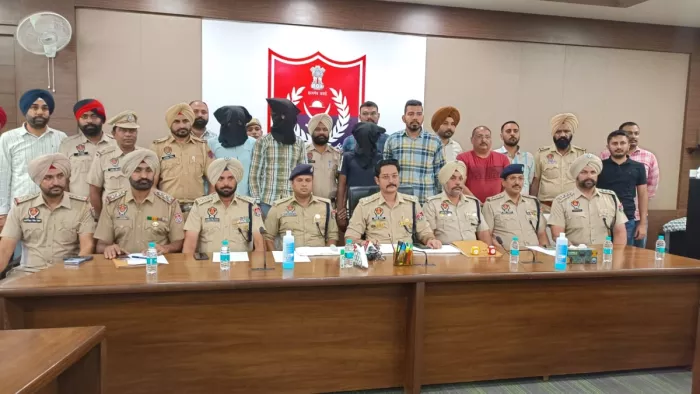 रिटायर्ड बैंक मैनेजर के कत्ल में पुलिस की गिरफ्त में आए सभी आरोपित