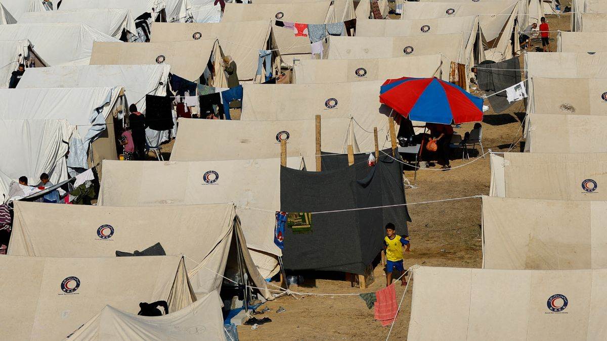 https://www.jagranimages.com/images/newimg/21102023/21_10_2023-un_camp_in_gaza___23561575.jpg