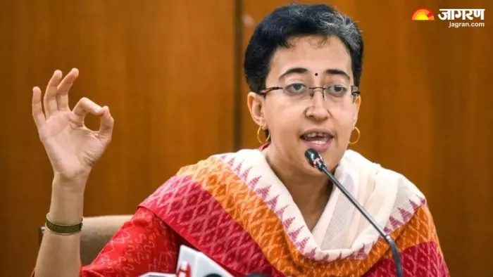 हरियाणा में पराली जलाकर व यमुना में गंदा पानी छोड़ दिल्ली की हवा-पानी दूषित कर रही भाजपा