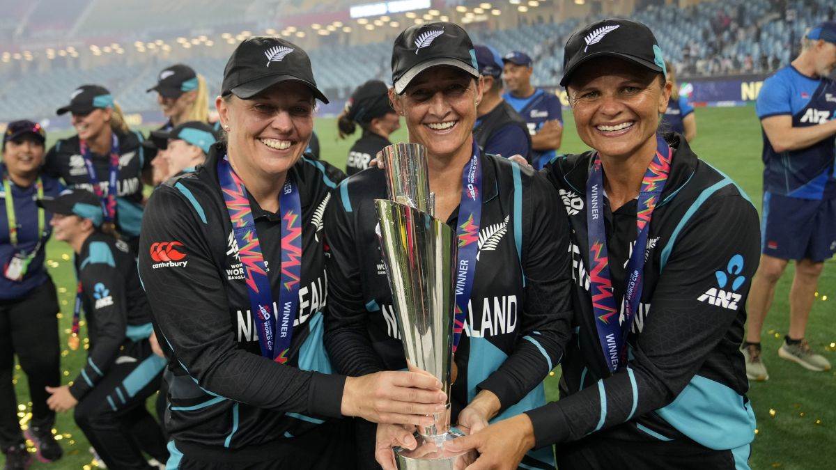 https://www.jagranimages.com/images/newimg/21102024/21_10_2024-new_zealand_cc_womens_world_cup_23819244.jpg