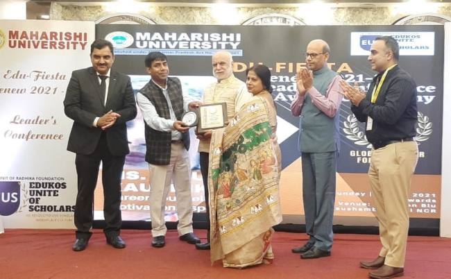 इंडस्ट्री की जरूरतों के अनुसार शिक्षा से बढ़ेगा रोजगार