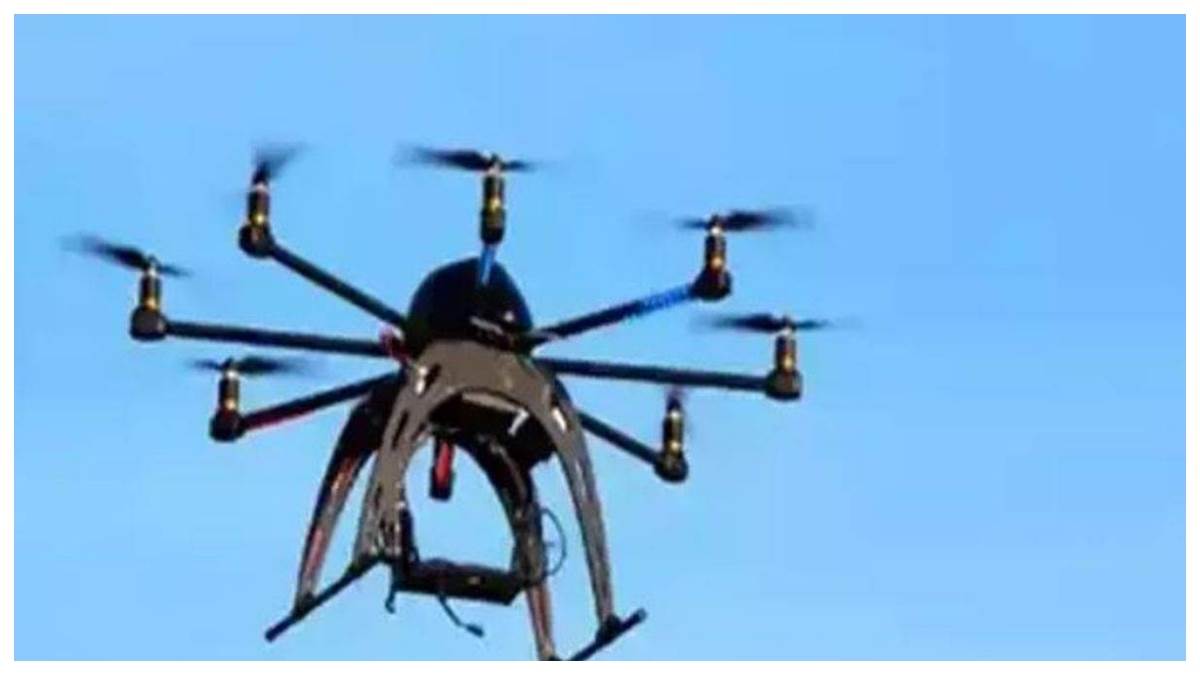 Kolkata News कोलकाता कूरियर से भेजे गए अत्याधुनिक कैमरे व ड्रोन जब्त