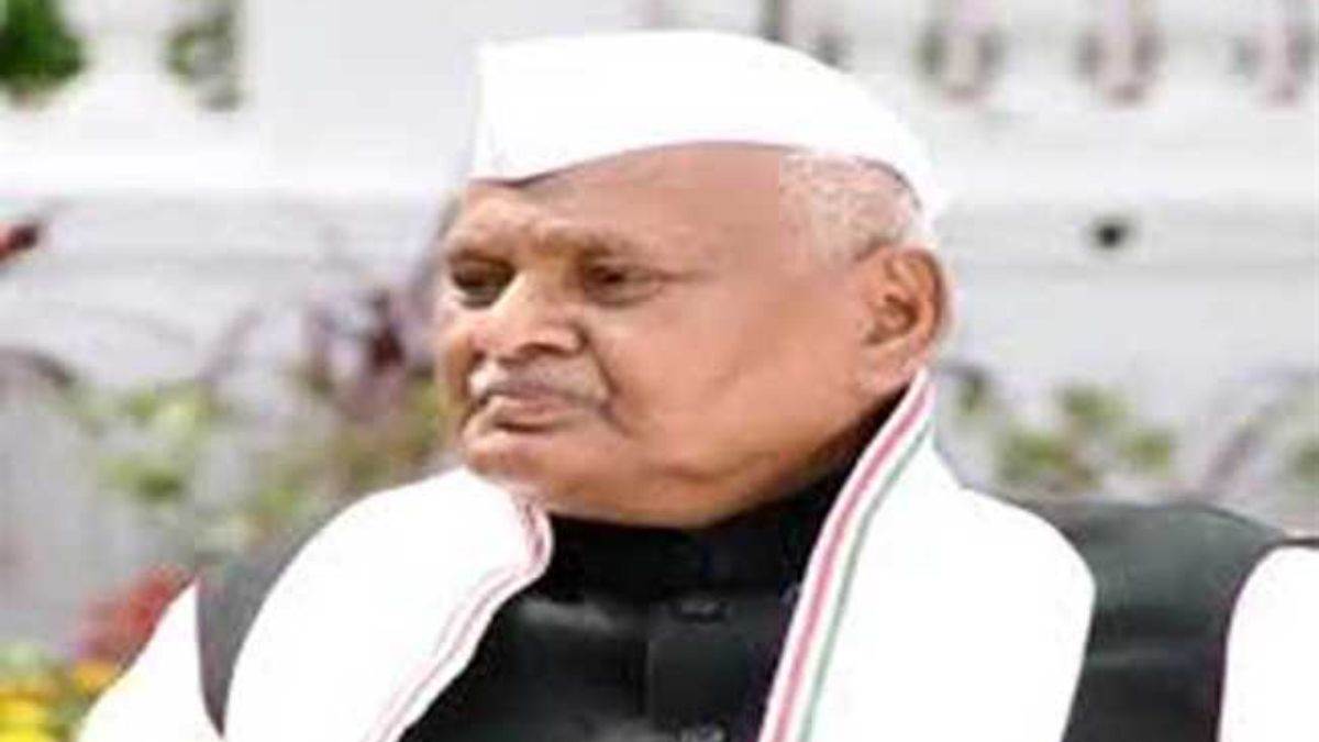 https://www.jagranimages.com/images/newimg/21112022/21_11_2022-ram_naresh_23218222.jpg