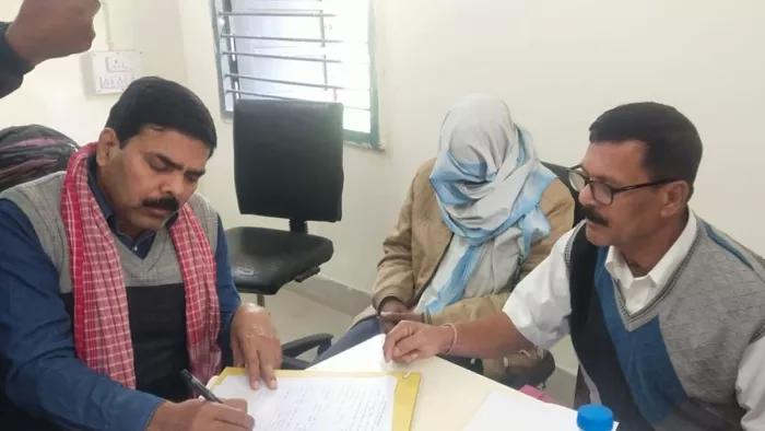 एफआइआर दर्ज करने की प्रक्रिया चल रही है।