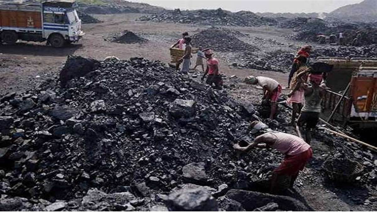 jhajjar there was a decline in demand due to closure of marriage season now there is a surge again due to increase in cold know how much coal is available for rs