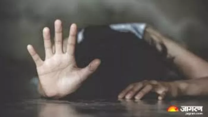 झारखंड में महिला को पंचायत ने सुनाई तालिबानी सजा, डायन-चरित्रहीन बता मारे 20 जूते